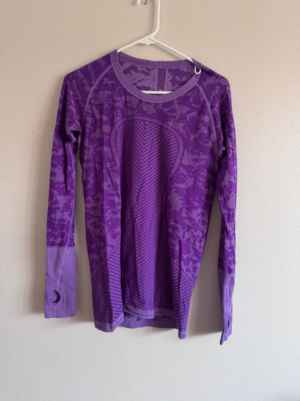 LULULEMON SWIFTY TECH WORKOUT TOP